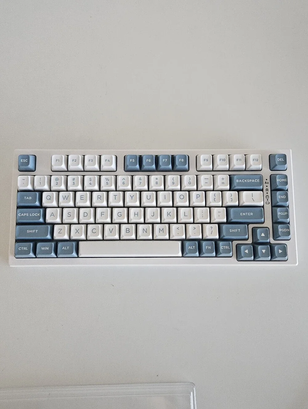 Epomaker EP75 75% Hot-Swappable Mechanical Keyboard White Gaming Computer RPG